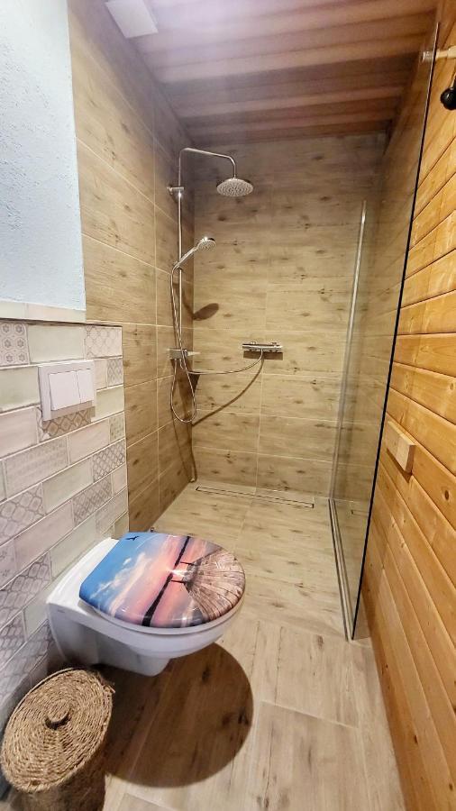 Seehaus Pippa Mit Sauna And Whirlpool Direkt Am See Mucheln Luaran gambar